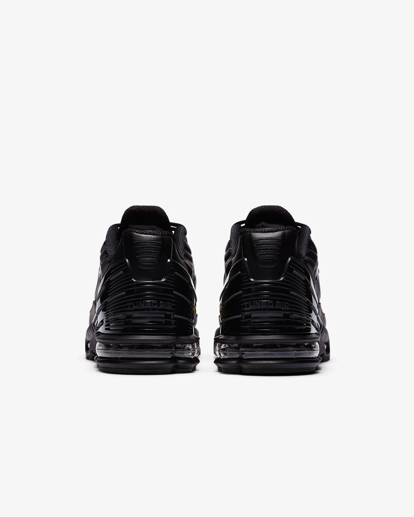 NIKE AIR MAX PLUS 3 SNEAKERS